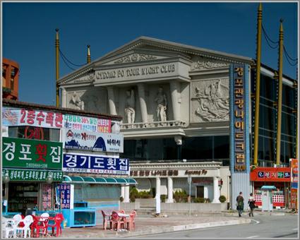 Nightclub, east korea, ducruet